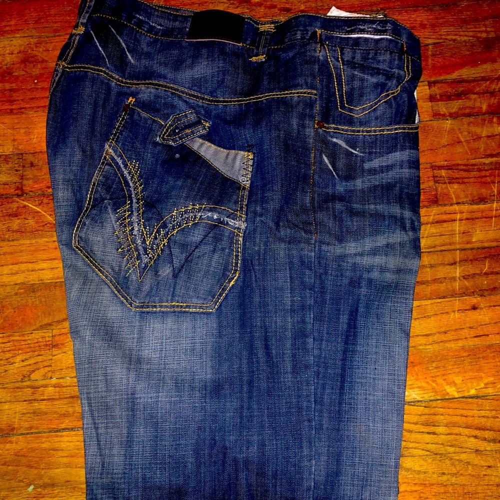 Jinx Jeans